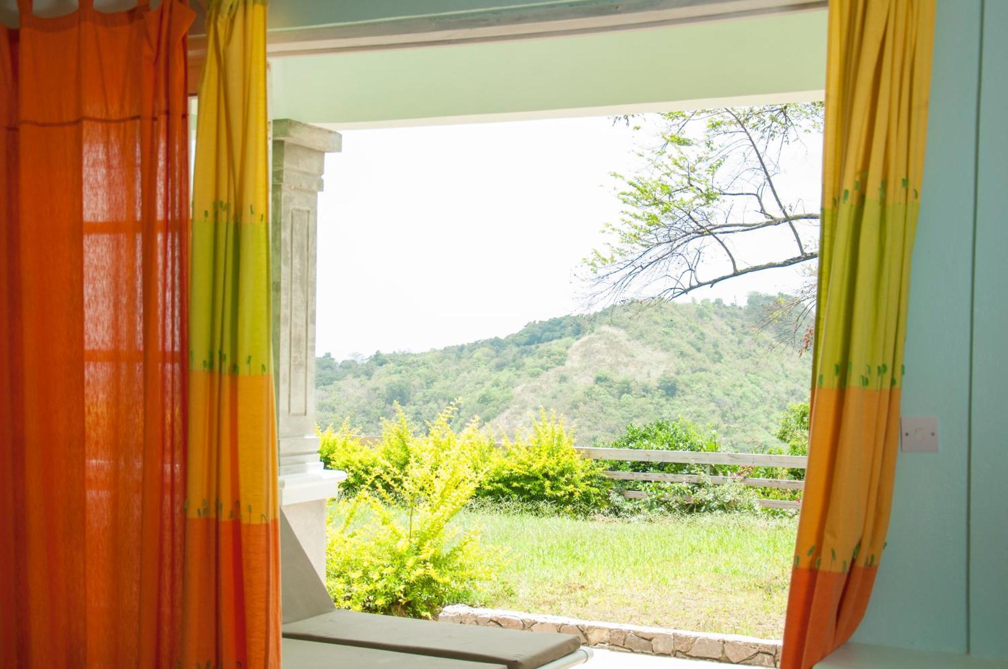 Diamond View Cottages 로조 외부 사진