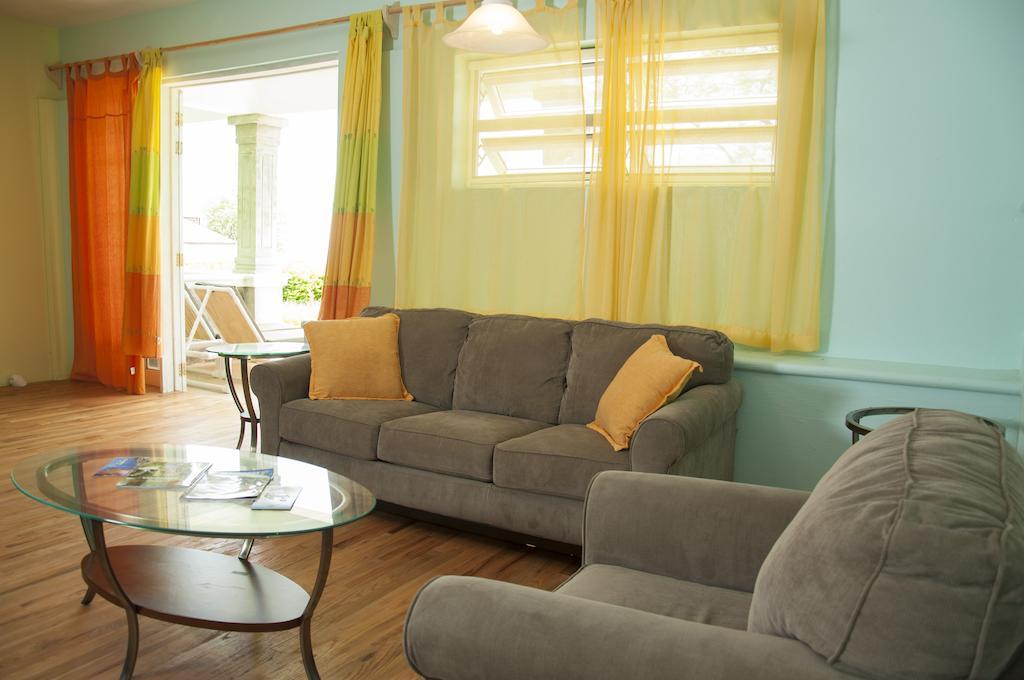 Diamond View Cottages 로조 외부 사진