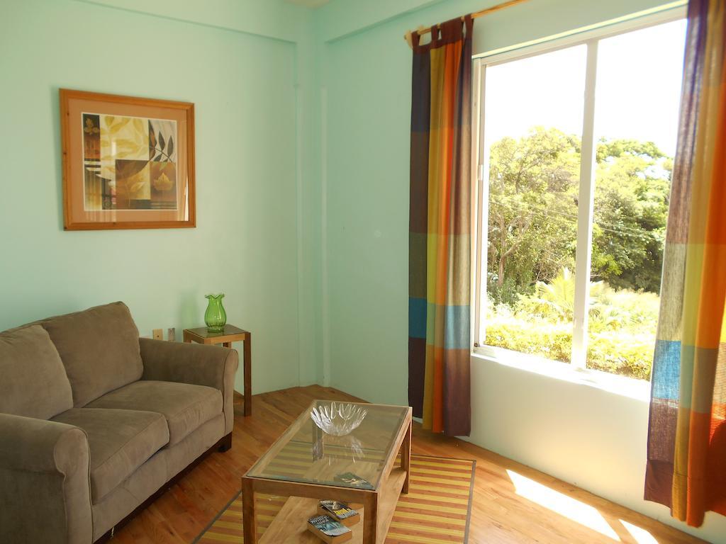 Diamond View Cottages 로조 외부 사진