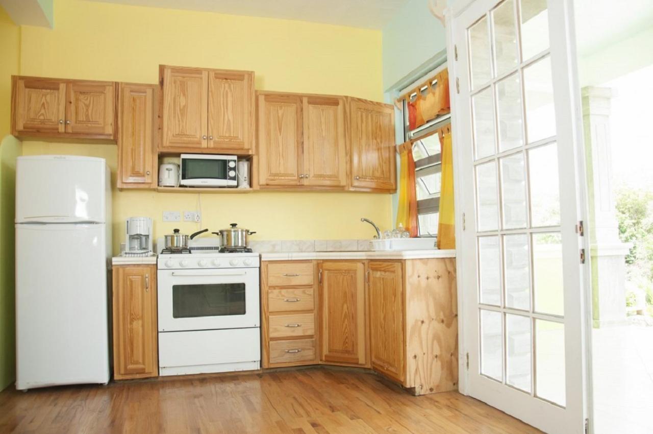 Diamond View Cottages 로조 외부 사진